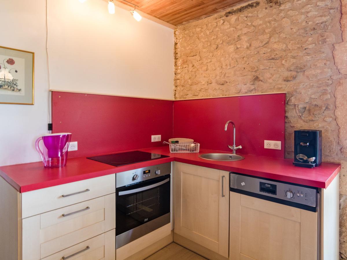 Cozy Cottage In Aquitaine With Private Swimming Pool Peyzac-le-Moustier ภายนอก รูปภาพ
